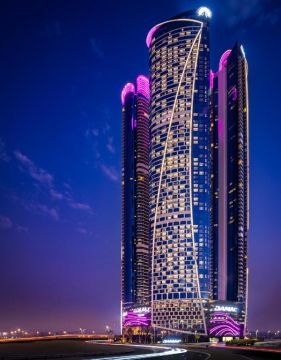 PARAMOUNT HOTEL DUBAI